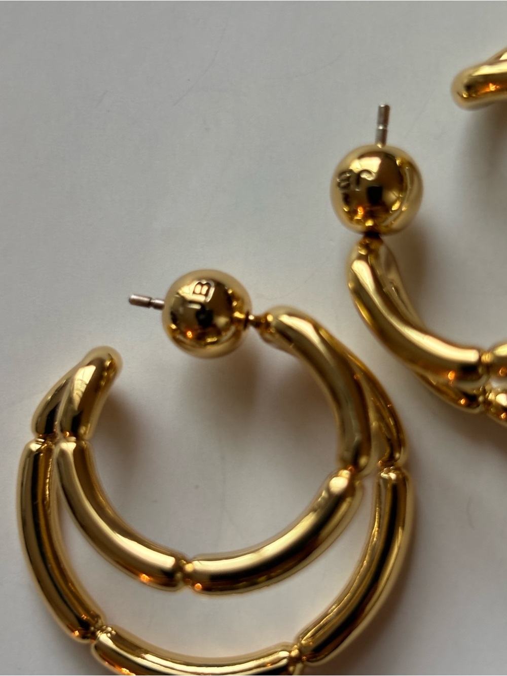 NWOT Jenny Bird Polished Gold Double Hoop Earrings - Picture 2 of 4